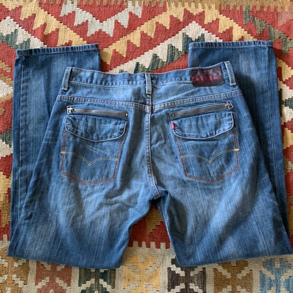 RARE Style LEVIS RED JEANS - Picture 4 of 8